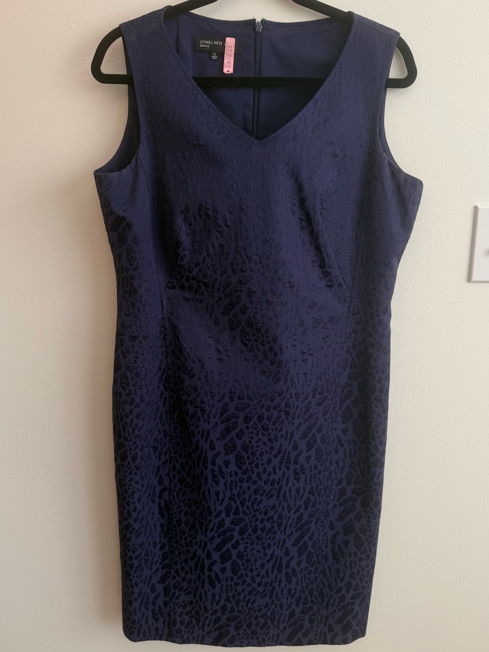 Jones New York Navy Textured V-Neck Dress